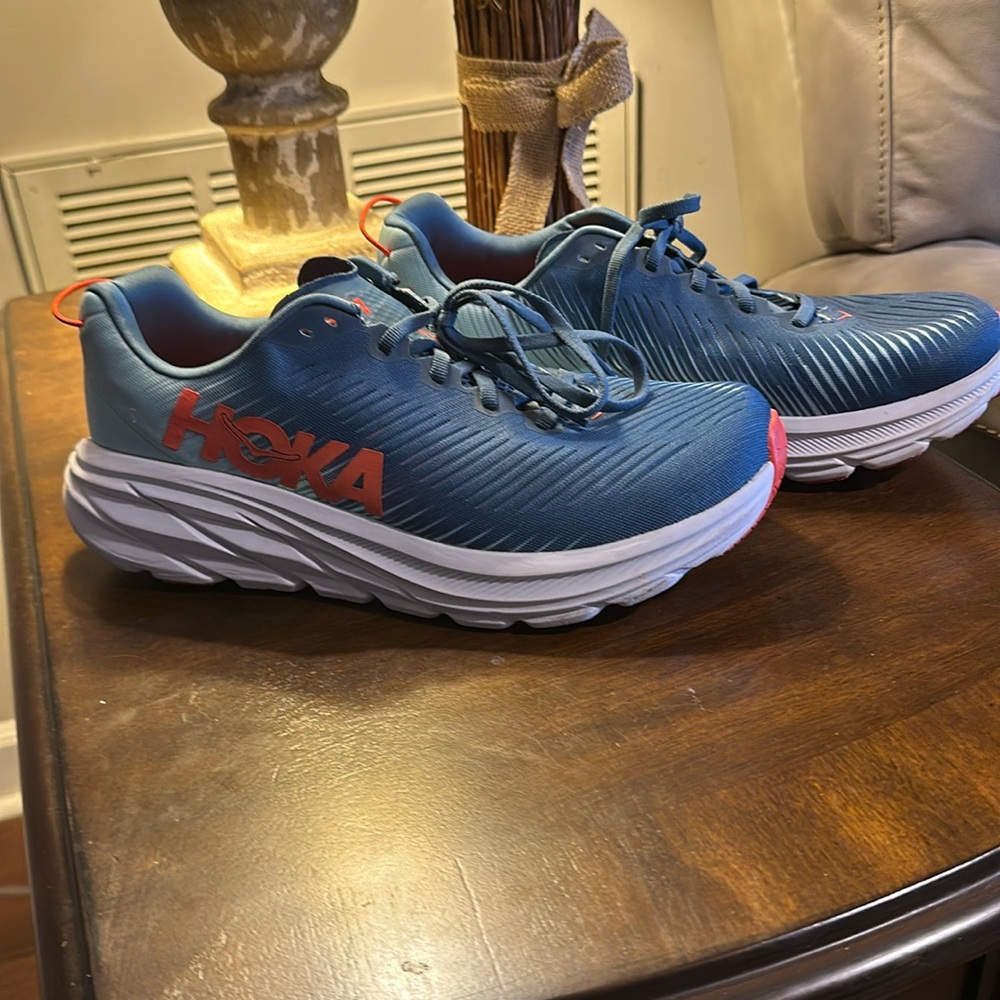 Hoka Men’s Ricon 3 Size 8.5 Wide 8.2E Blue Orange Excellent Condition